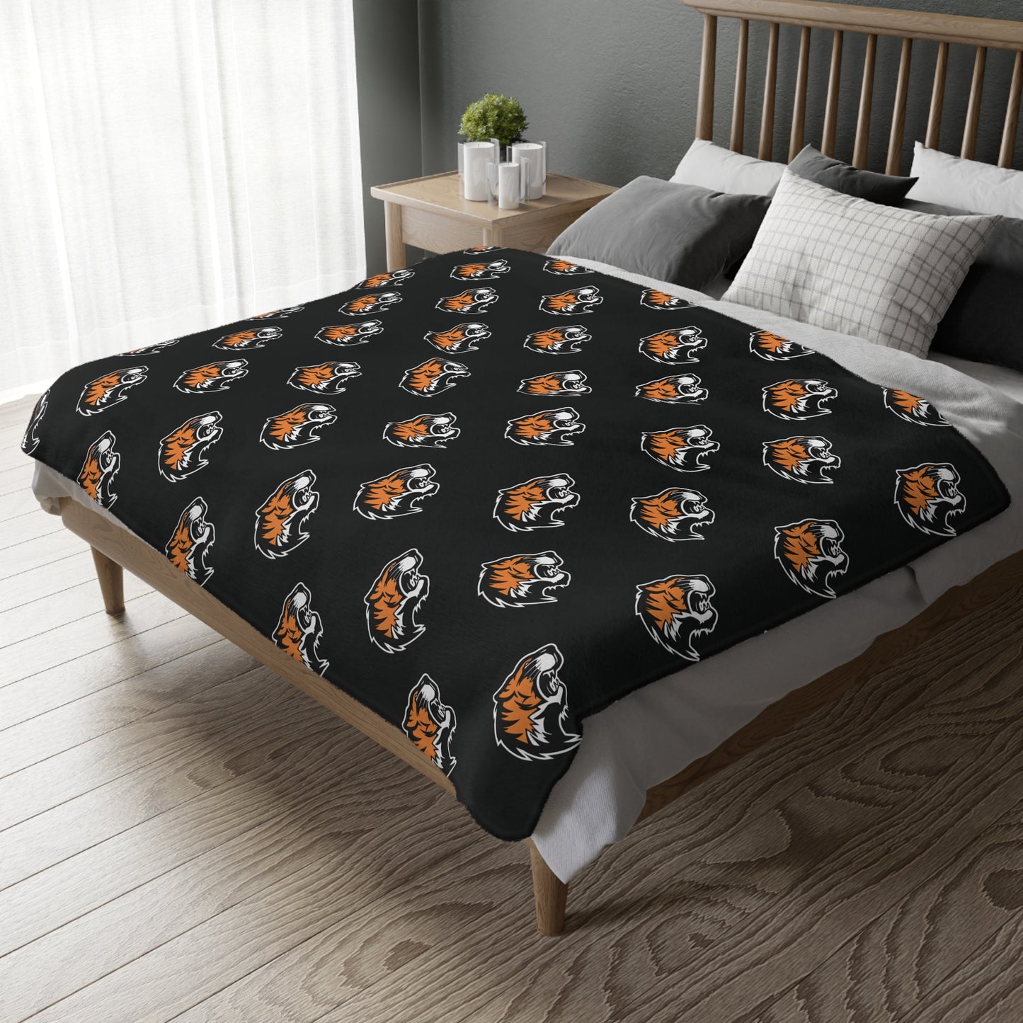 Warsaw Tiger Pattern Blanket